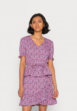 JDYMARIA V NECK - Blouse - Cloud Dancer/fuchsia Pink