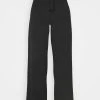 JDYCURLEY CATIA WIDE PANT - Pantalon Classique - Black