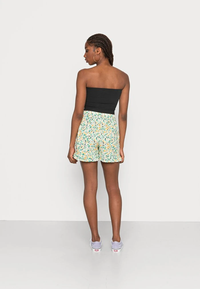 JDYSTARR LIFE WRAP - Short - Cloud Dancer/greenbriar/apricot 3 JDYSTARR LIFE WRAP - Short - Cloud Dancer/greenbriar/apricot – Image 3