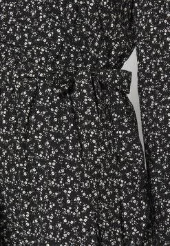 JDYSORO DRESS - Robe De Jour - Black/creme -JDY Soldes Magasin a5aadc1399964101bd36a18fc6391b2e