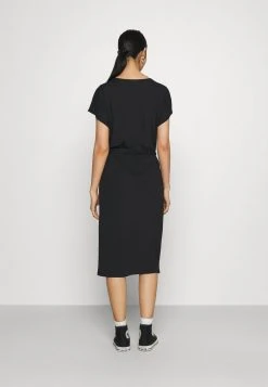 JDYURBAN GABRIELLA BELT DRESS - Robe En Jersey - Black -JDY Soldes Magasin a60a1042c24f4586a705605b11eb9495
