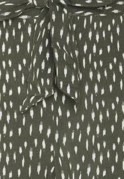 JDYSTAAR LIFE - Short - Beetle 5 JDYSTAAR LIFE - Short - Beetle -JDY Soldes Magasin ade9f99c606f4979a4bc2939fc215cf3