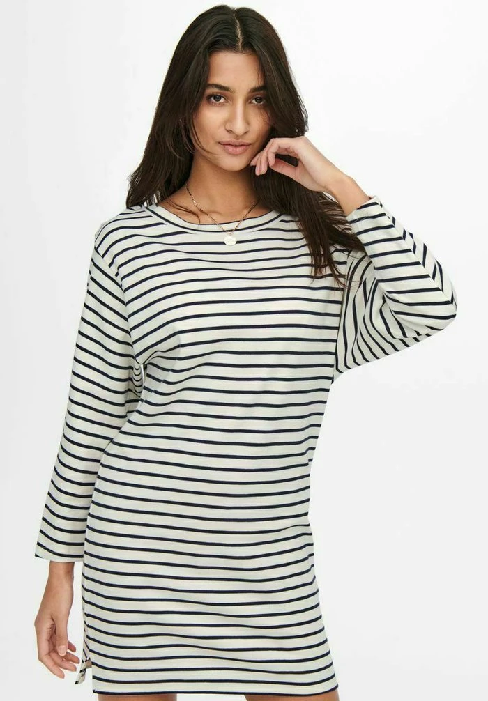 JDY Robe En Jersey - Antique White 4 JDY Robe En Jersey - Antique White – Image 4