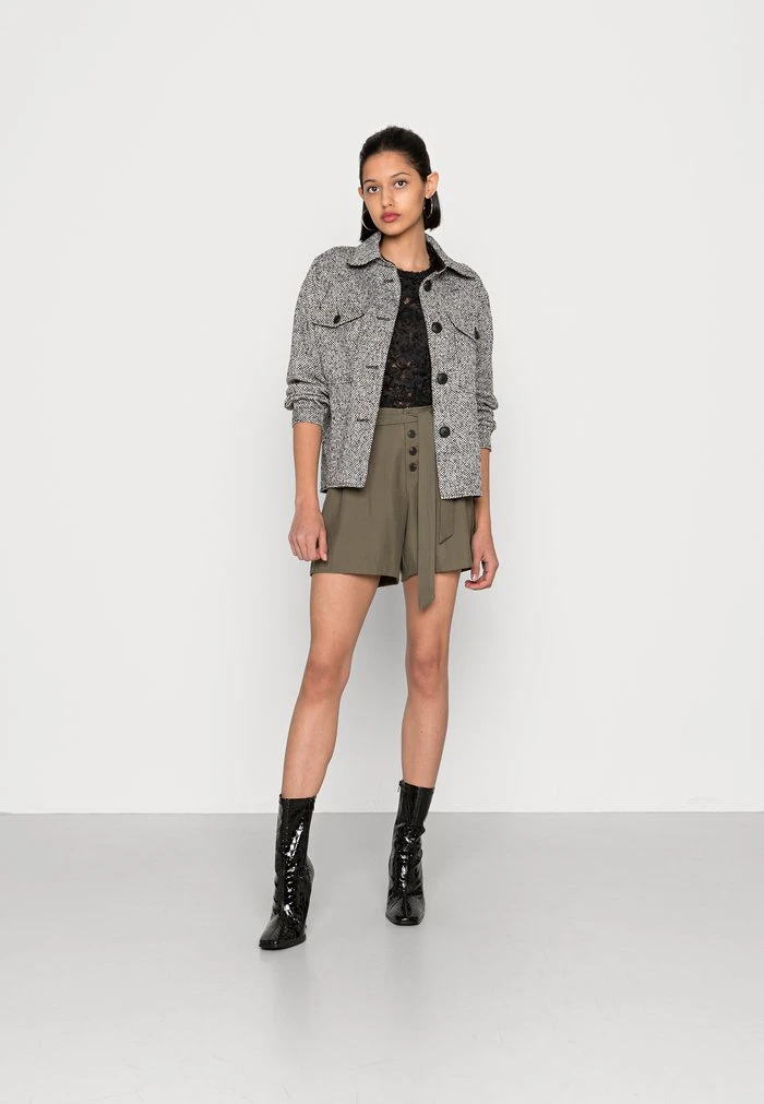 JDYSIA - Blouse - Black 2 JDYSIA - Blouse - Black – Image 2