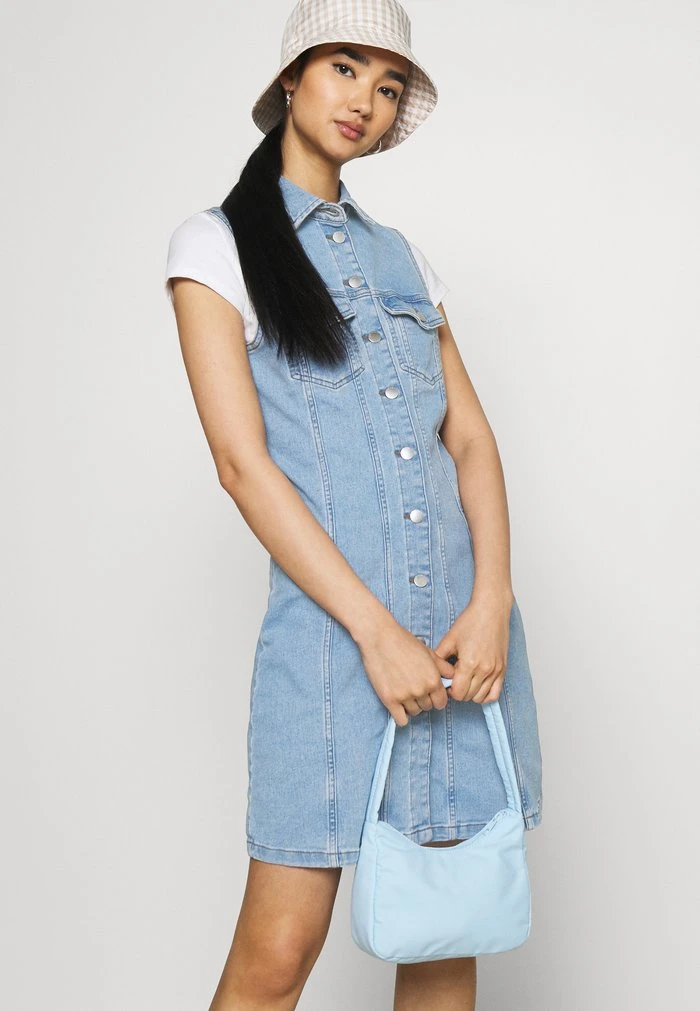 JDYSANNA LIFE BUTTON DRESS - Robe En Jean - Light Blue Denim 4 JDYSANNA LIFE BUTTON DRESS - Robe En Jean - Light Blue Denim – Image 4