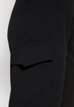 JDYCATIA POCKET PANT - Pantalon Cargo - Black -JDY Soldes Magasin b697827d71034ff8b60dfaaa1f05d0fc