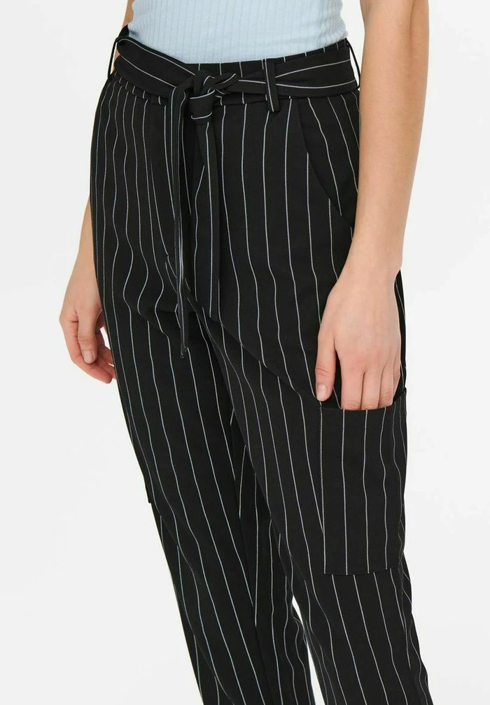 JDY Pantalon Classique - Black 4 JDY Pantalon Classique - Black – Image 4