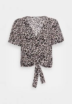 JDY Blouse - Black -JDY Soldes Magasin c2c30b9a38044bd1b69a3e4951bfa4f5