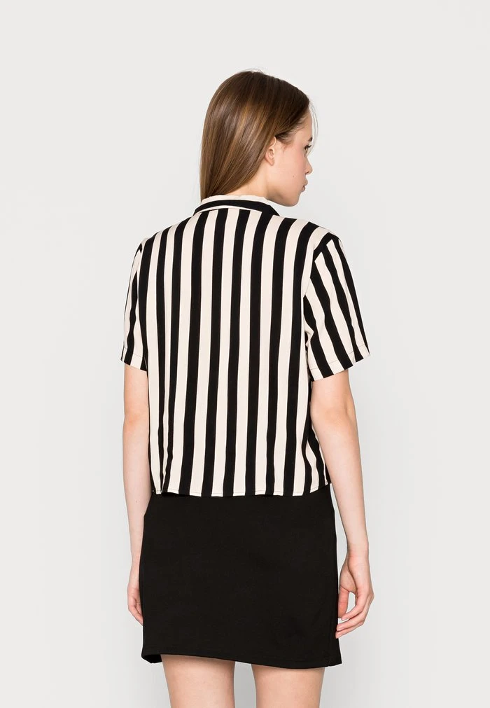 JDYZOE - Blouse - Black 3 JDYZOE - Blouse - Black – Image 3