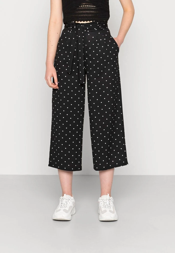 JDYTANJA CULOTTE PANT - Pantalon Classique - Black 1 JDYTANJA CULOTTE PANT - Pantalon Classique - Black