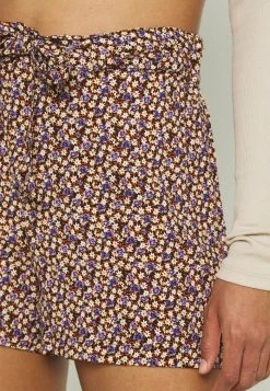 JDYSTAAR LIFE - Short - Black -JDY Soldes Magasin ccaa1c732d2d41889a2fe45af58057f0