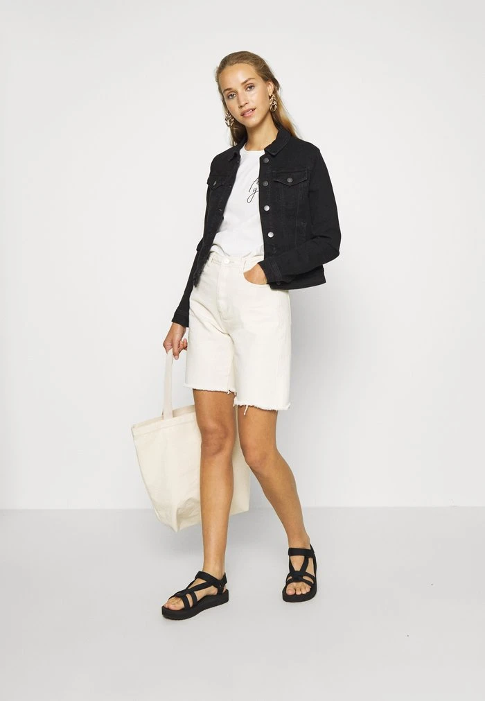 JDYNEWWINNER JACKET BOX - Veste En Jean - Black Denim 2 JDYNEWWINNER JACKET BOX - Veste En Jean - Black Denim – Image 2