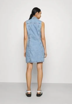 JDYSANNA LIFE BUTTON DRESS - Robe En Jean - Light Blue Denim 8 JDYSANNA LIFE BUTTON DRESS - Robe En Jean - Light Blue Denim -JDY Soldes Magasin d58325aa1140416c918e58e423094764