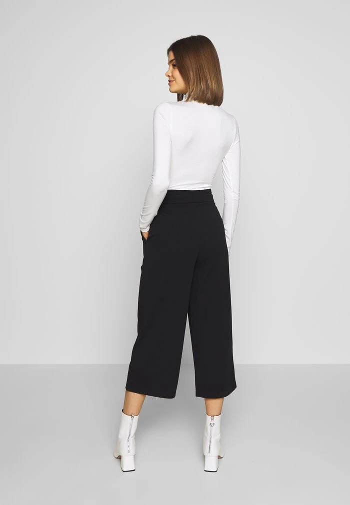 JDYTANJA CULOTTE PANT - Pantalon Classique - Black 3 JDYTANJA CULOTTE PANT - Pantalon Classique - Black – Image 3