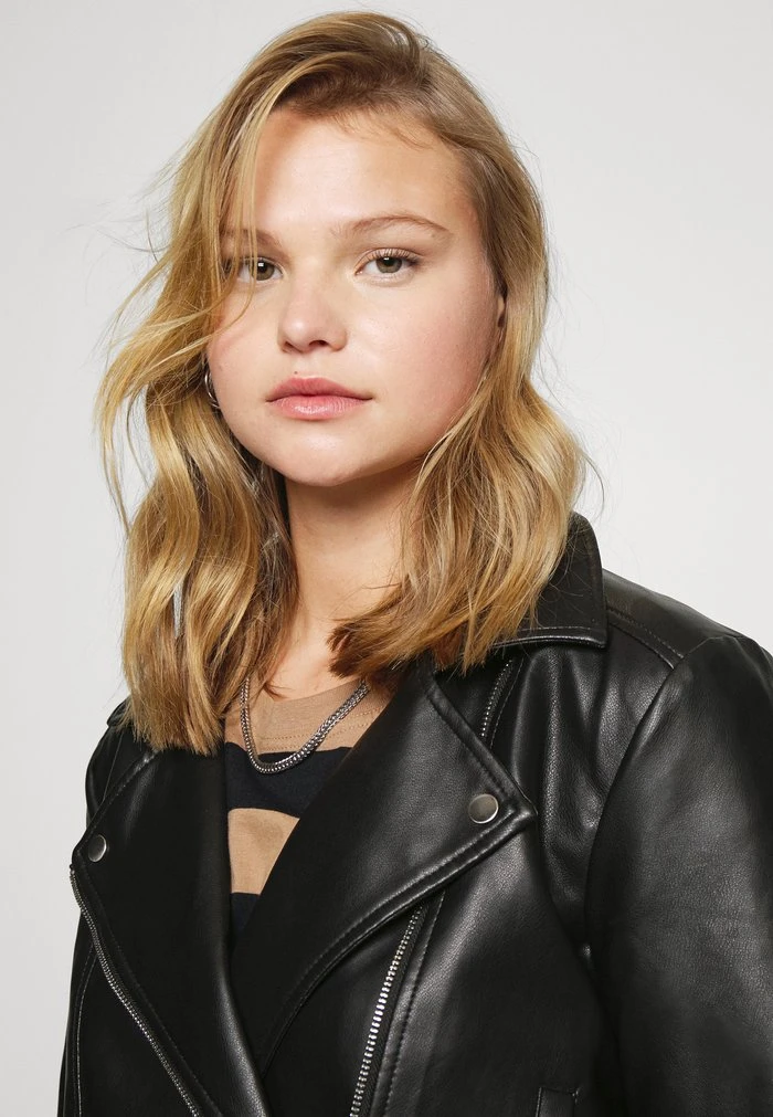 JDYETA - Veste En Similicuir - Black 4 JDYETA - Veste En Similicuir - Black – Image 4