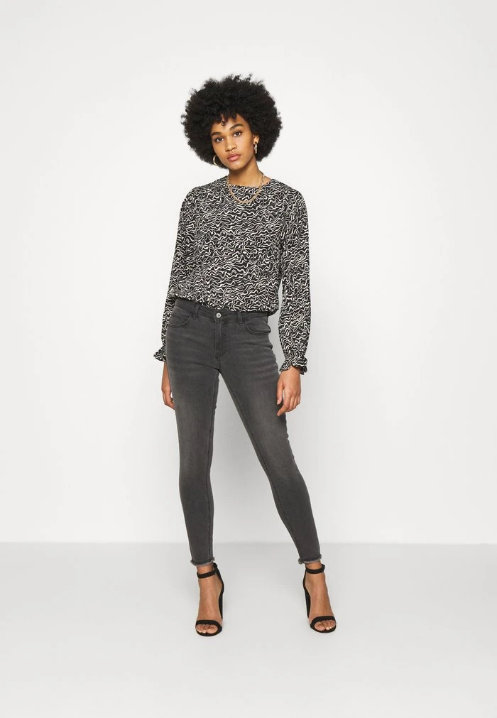 JDYSONJA LIFE - Jeans Skinny - Grey Denim 2 JDYSONJA LIFE - Jeans Skinny - Grey Denim – Image 2