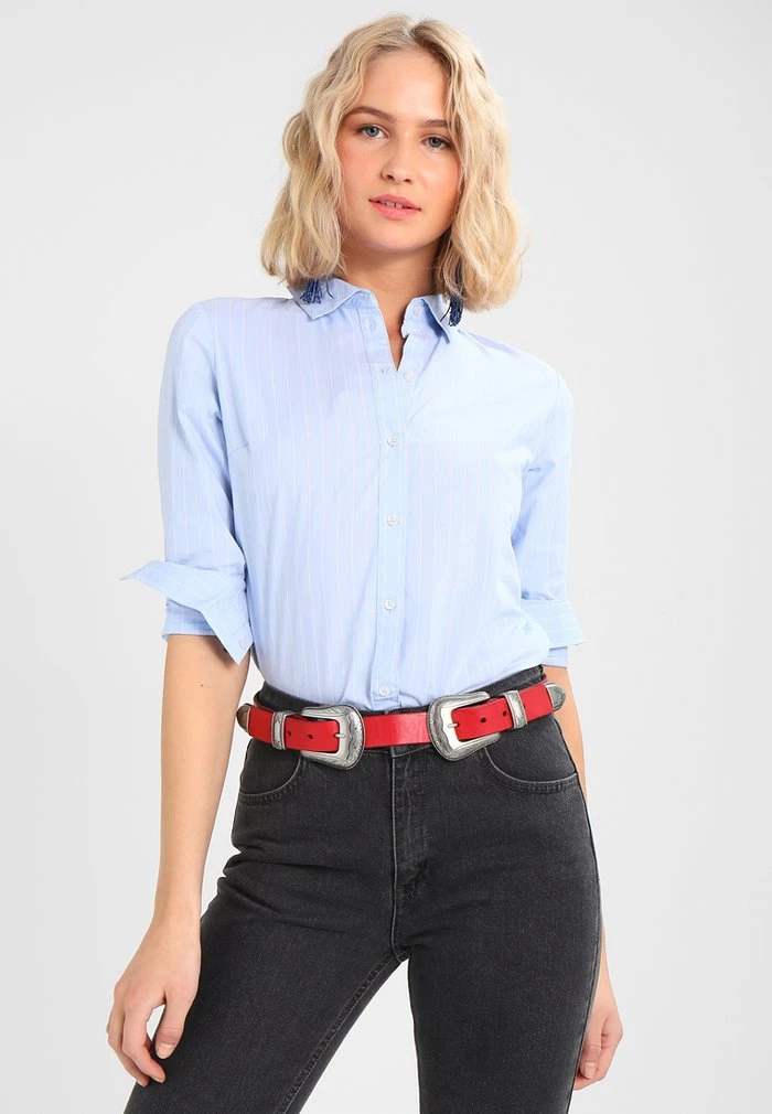 JDYMIO - Chemisier - Blue/cloud Dancer 1 JDYMIO - Chemisier - Blue/cloud Dancer