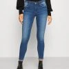 JDYSONJA LIFE - Jeans Skinny - Medium Blue Denim