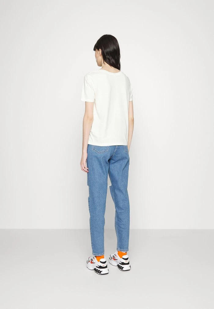 JDYFAROCK LIFE V NECK - T-shirt Basique - Cloud Dancer 3 JDYFAROCK LIFE V NECK - T-shirt Basique - Cloud Dancer – Image 3