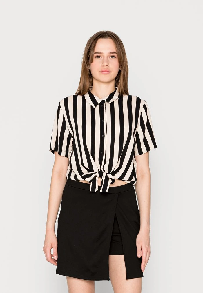 JDYZOE - Blouse - Black 1 JDYZOE - Blouse - Black