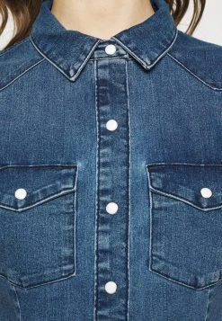 JDYNEWSANNA LIFE DRESS - Robe En Jean - Medium Blue Denim -JDY Soldes Magasin e1646baf8863466f8f0360c03d945a38