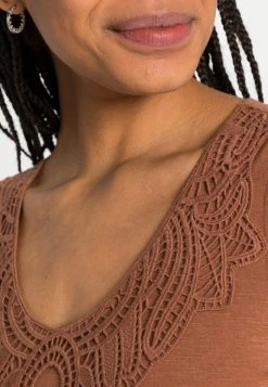 JDYDODO - Débardeur - Argan Oil -JDY Soldes Magasin e1a42bf4ac1c4ff38395e34181bd1560