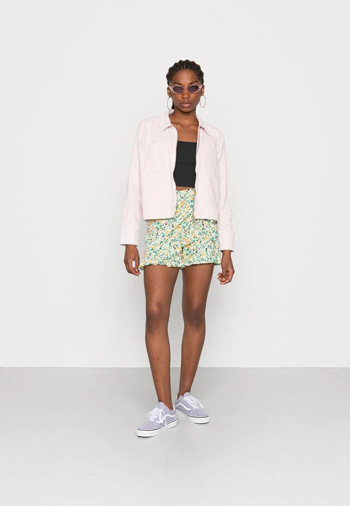 JDYSTARR LIFE WRAP - Short - Cloud Dancer/greenbriar/apricot 2 JDYSTARR LIFE WRAP - Short - Cloud Dancer/greenbriar/apricot – Image 2