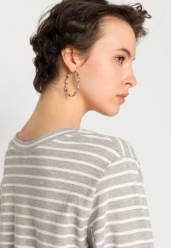 JDY Robe En Jersey - Light Grey Melange 9 JDY Robe En Jersey - Light Grey Melange -JDY Soldes Magasin e248f1cb64a14aa1856772a1a13b9f33