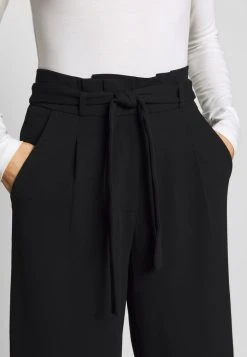 JDYTANJA CULOTTE PANT - Pantalon Classique - Black 9 JDYTANJA CULOTTE PANT - Pantalon Classique - Black -JDY Soldes Magasin e5da46b44f8c4358b17dcd3acaad7d7b