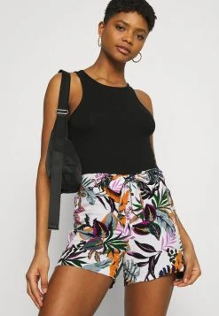 JDYSTAAR LIFE - Short - Cloud Dancer/jungle -JDY Soldes Magasin ef9a817046644af2bf52243f92d75b3c