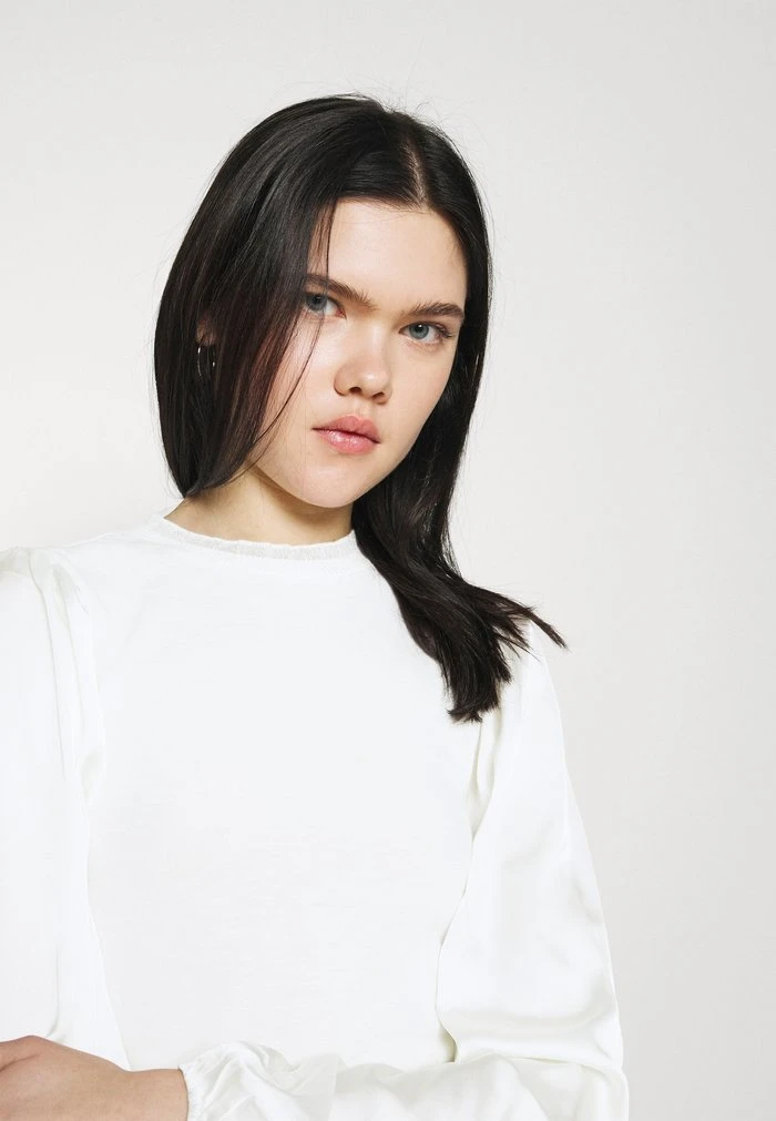 JDYMAGGIE MIX - T-shirt à Manches Longues - Cloud Dancer 4 JDYMAGGIE MIX - T-shirt à Manches Longues - Cloud Dancer – Image 4