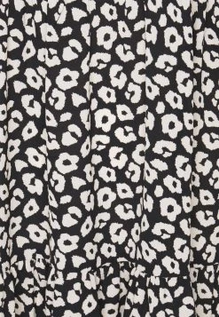 JDYPIPER WVN N - Robe Chemise - Black/tapioca -JDY Soldes Magasin fb4c852d62be4fc8aeb1a5a1c0b8cd94