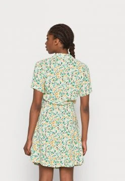 JDYSTARR LIFE DRESS - Robe Chemise - White 7 JDYSTARR LIFE DRESS - Robe Chemise - White -JDY Soldes Magasin fe90204939c04b47bc184b0ed6c70594